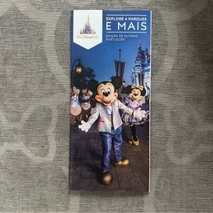 Disney World 50th anniversary -Explore 4 Parks- brochure in Portuguese
